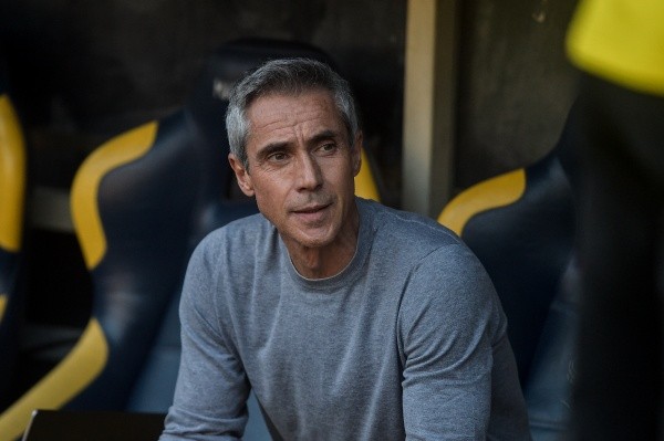 Foto:Thiago Ribeiro/AGIF – Paulo Sousa está de aviso prévio no CRF