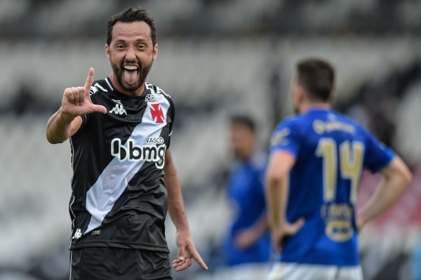 (Foto: Thiago Ribeiro/AGIF)