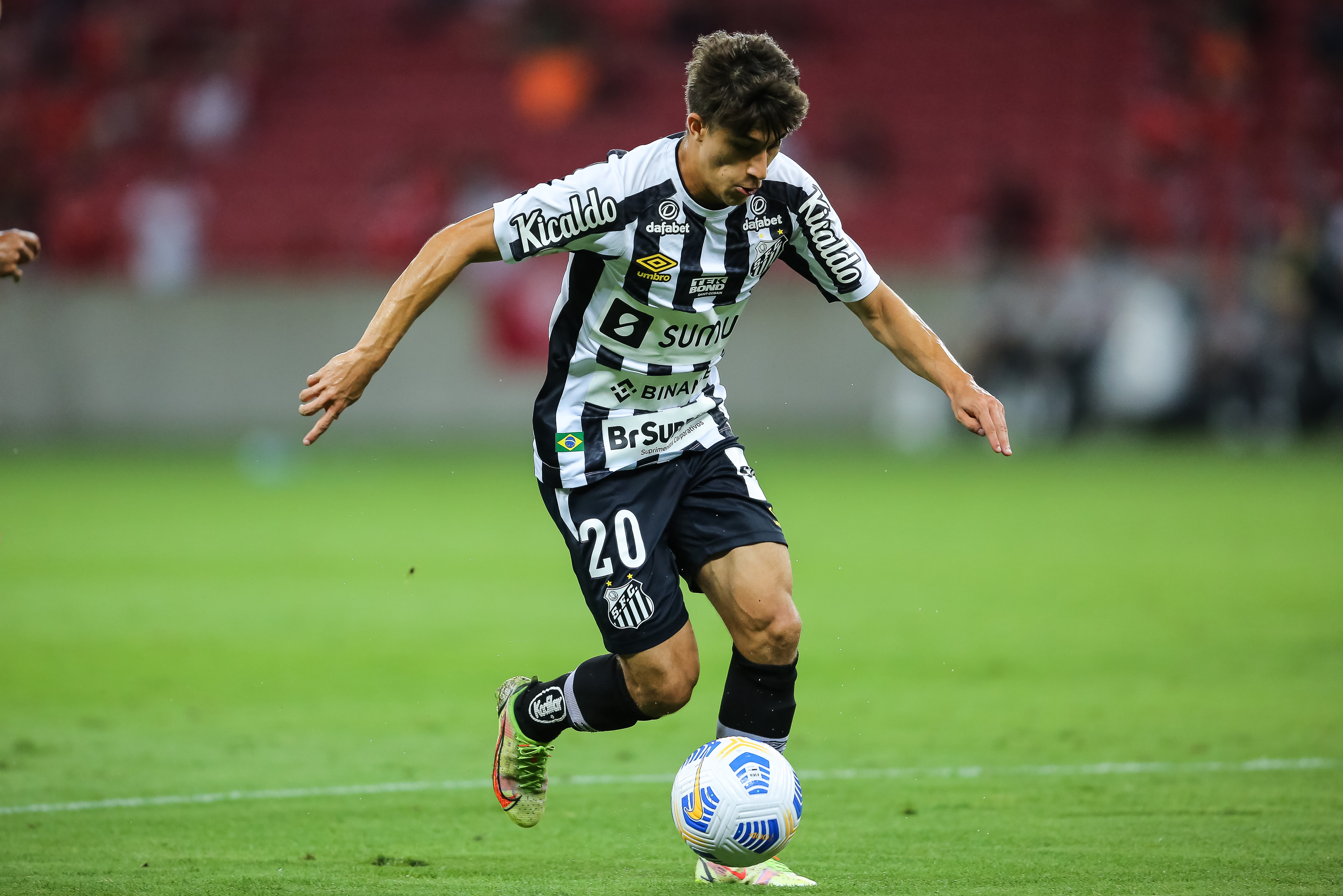 Foto: Pedro H. Tesch/AGIF – Pirani deve ser emprestado ao Cuiabá