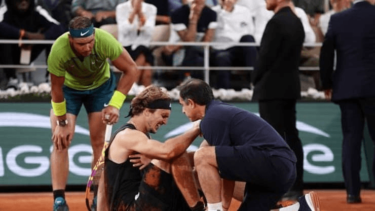 © Créditos: Getty ImagesZverev sofreu uma lesão séria no tornozelo