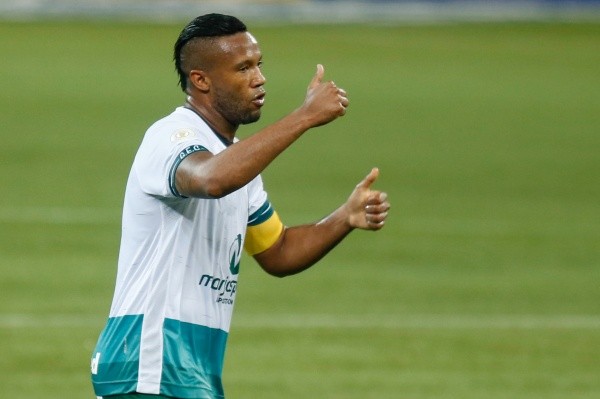 Foto: Marcello Zambrana/AGIF – Última equipe de Vaz no futebol brasileiro foi o Goiás