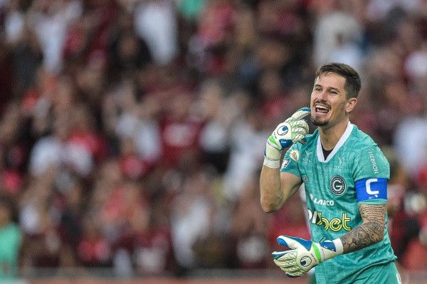 Thiago Ribeiro/AGIF/ Tadeu em campo pelo Goiás. Thiago Ribeiro/AGIF/ Tadeu em campo pelo Goiás.