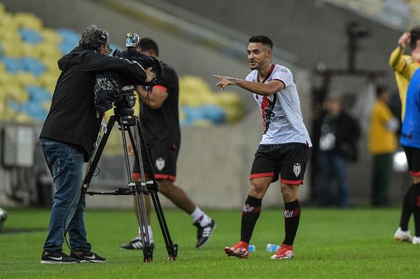 Foto: Thiago Ribeiro/AGIF – Jefferson é presença garantida para enfrentar o Palmeiras