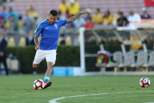 Foto: Cristiano Andujar/AGIF – Athletico pode ser um dos destinos de Dani Alves