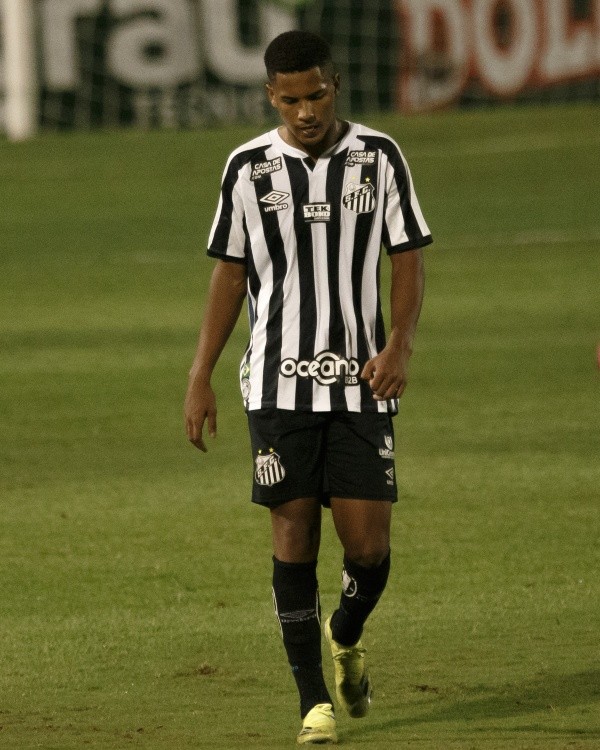 Foto:Ettore Chiereguini/AGIF | Ângelo é a bola da vez na Inglaterra