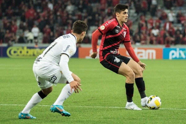 Cittadini: pode ganhar vaga no time – Foto: Robson Mafra/AGIF