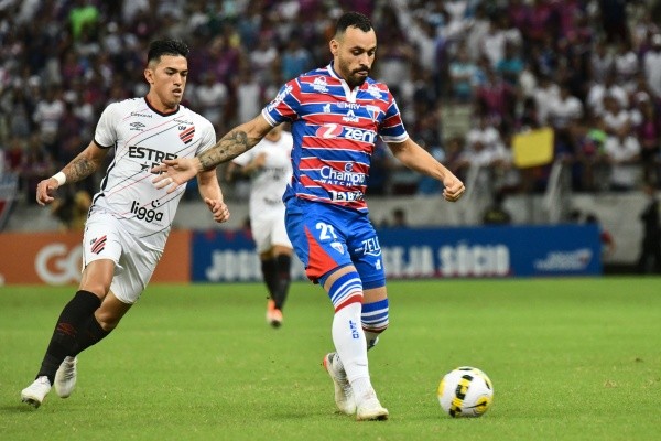 Kely Pereira/AGIF/ Corinthians em campo pelo Brasileirão. 