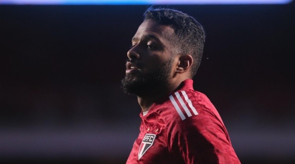Reinaldo tem contrato com o São Paulo até dezembro (Foto: Ettore Chiereguini/AGIF)