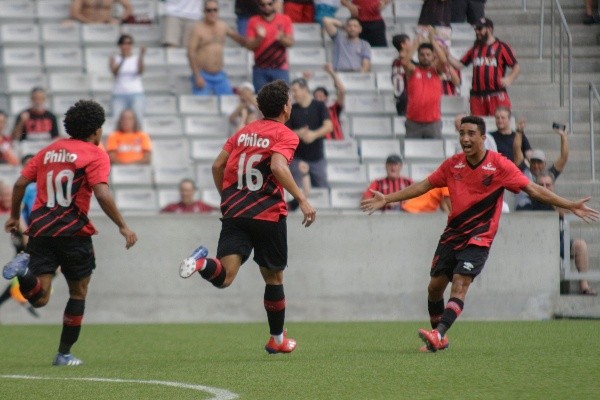 Foto: Gabriel Machado/AGIF