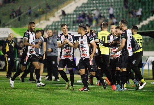 Foto: Rogério Capela/AGIF