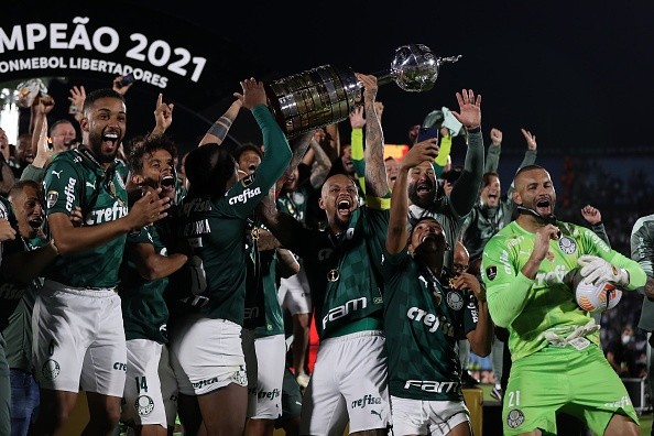 HEULER ANDREY/GETTY IMAGES/ Palmeiras é o atual campeão da Libertadores e lidera o ranking de times brasileiros com mais gols na competição. 