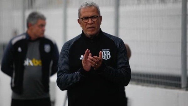 Foto: Rogério Capela/AGIF/ Hélio dos Anjos. 