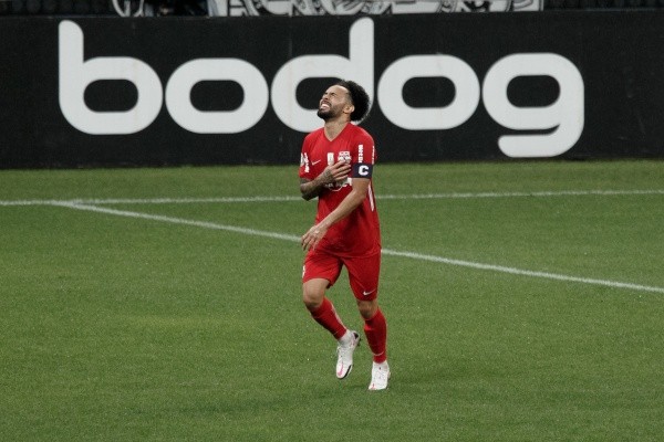 Foto: Ettore Chiereguini/AGIF – Revelado pelo Corinthians, Claudinho se tornou destaque pelo Red Bull Bragantino
