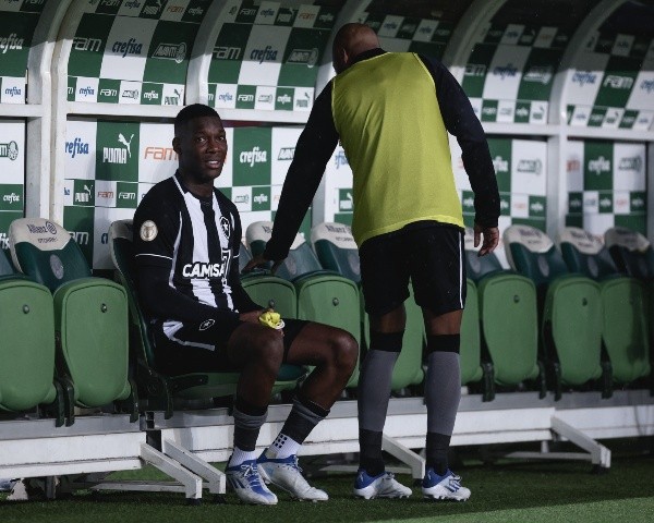 Foto:Ettore Chiereguini/AGIF | Pk é assunto no Botafogo