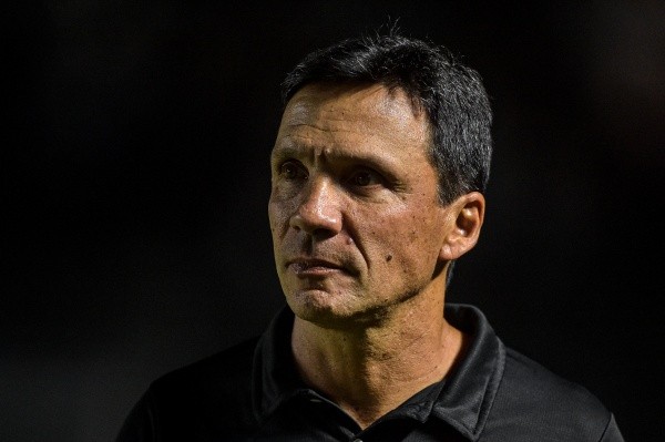 Foto:Thiago Ribeiro/AGIF | Zé Ricardo quer o ala direito