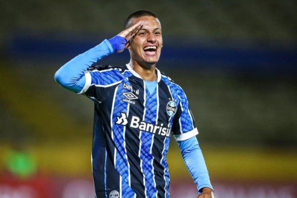 LUCAS UEBEL / GRÊMIO FBPA / CP/ Depois de Diego Churín, Atlético-GO acerta empréstimo de mais um atacante vindo do Grêmio. 