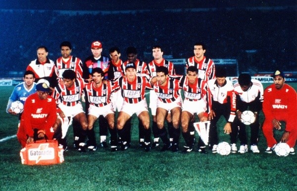 Por Arquivo Histórico do São Paulo FC/ São Paulo foi bicampeão da Libertadores em cima de uma equipe chilena. 
