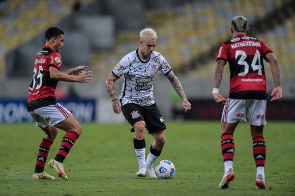 Foto: Thiago Ribeiro/AGIF | Flamengo leva vantagem no retrospecto entre as equipes