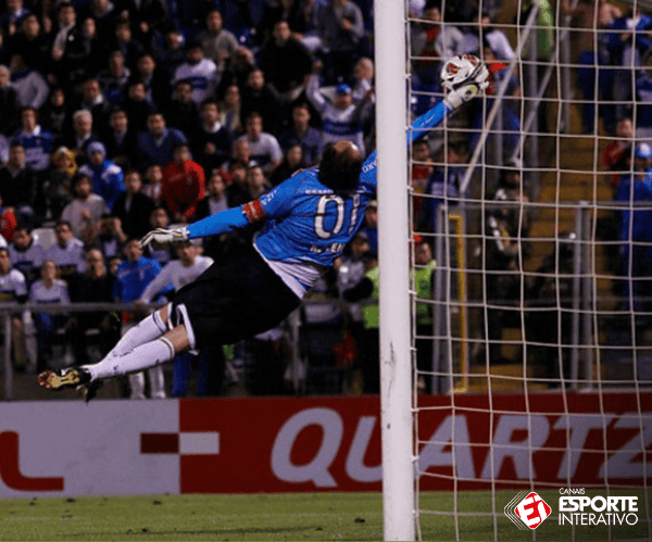 Foto: Esporte Interativo/ Ceni brilhou em 2013 em duelo contra a Universidad Católica. 