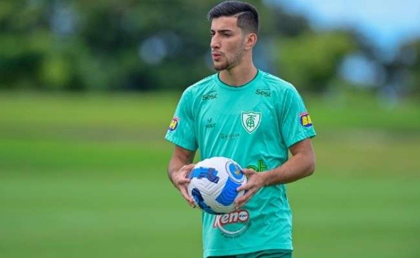 (Mourão Panda / América)