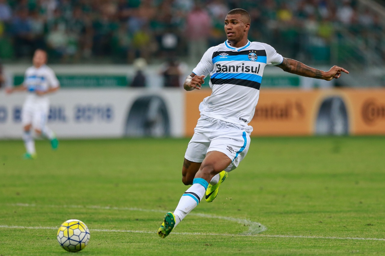 Foto: Marcello Zambrana/AGIF – Walace está no radar do Flamengo