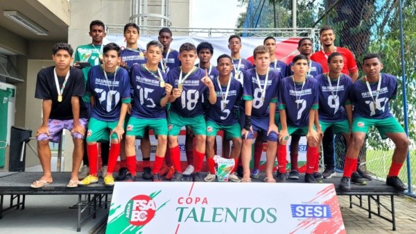 Foto: Reprodução / Arquivo Pessoal | Atletas do Projeto FSA 