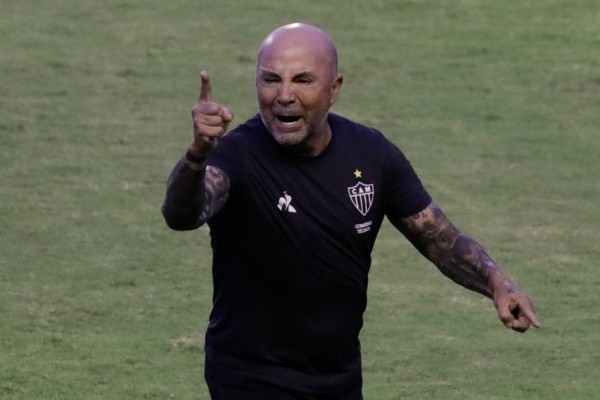 (Foto: Rafael Vieira/AGIF) Sampaoli, Gáucho e Gallardo estão na mira do Galo