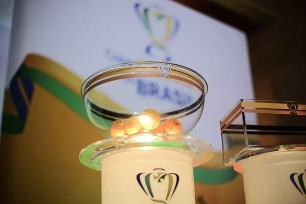 Laís Torres/CBF/ Copa do Brasil: sem clássicos, quartas de final do torneio de mata-mata estão definidos Laís Torres/CBF/ Copa do Brasil: sem clássicos, quartas de final do torneio de mata-mata estão definidos