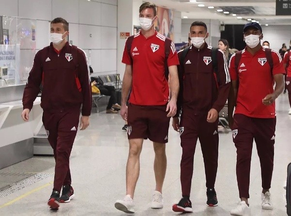 Rubens Chiri / saopaulofc/ São Paulo recorre para a base para enfrentar o Internacional pelo Brasileirão. 