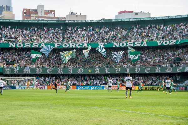 Foto: Robson Mafra/AGIF