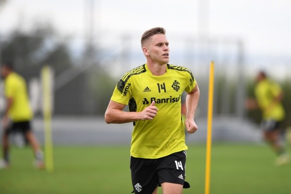 Alemão deve seguir como titular até a chegada de outro atacante – Foto: Ricardo Duarte/Internacional