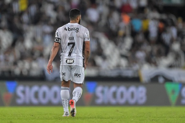 (Foto: Thiago Ribeiro/AGIF)