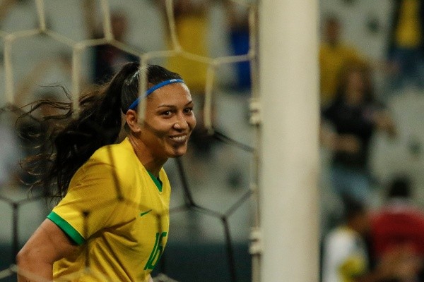 Foto: Rebeca Reis/AGIF – Com um gol e uma assistência, Bia Zaneratto foi a principal jogadora na classificação do Brasil