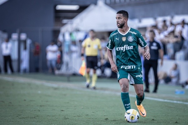 Foto:Raul Baretta/AGIF | Jorge, com sete jogos no Brasileirão, interessa a Botafogo e Inter