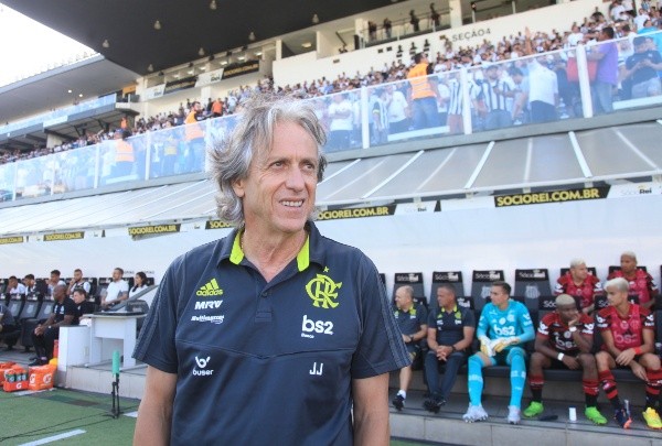 Foto: Fernanda Luz/AGIF – Jogador também interessou ao técnico Jorge Jesus, hoje no Fenerbahçe