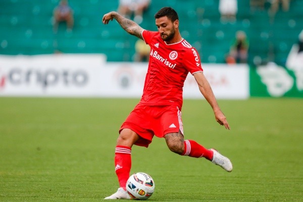 Foto: Luiz Erbes/AGIF – Boschilia chega por empréstimo até o fim do ano