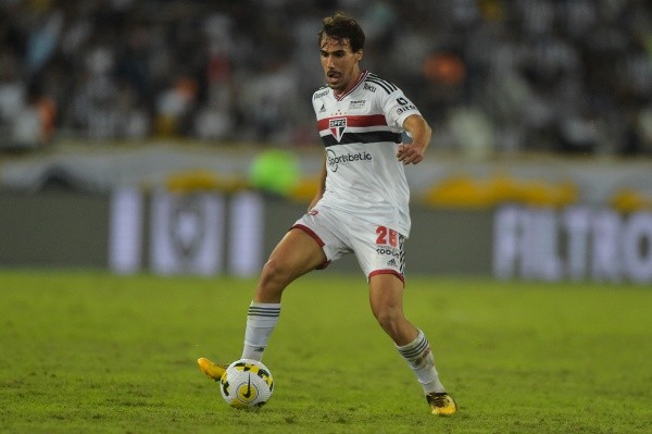 Foto: Thiago Ribeiro/AGIF | Botafogo é um dos clubes interessados na contratação de Igor Gomes