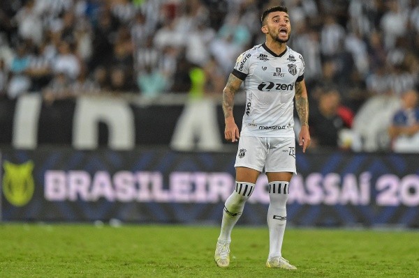 Victor Luís foi emprestado para o Ceará em 2022 -  Foto: Thiago Ribeiro/AGIF