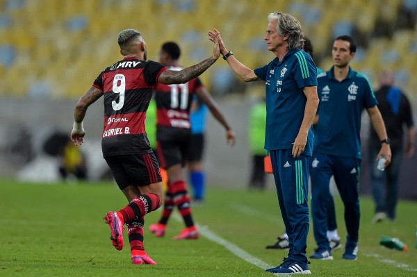 Foto: Thiago Ribeiro/AGIF