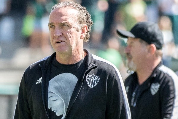 ( Foto: Robson Mafra/AGIF)