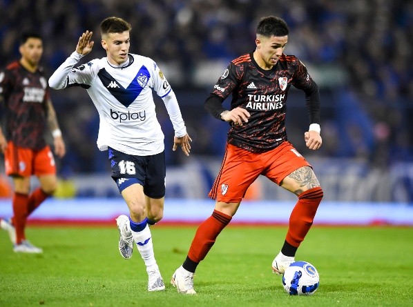 Getty Images/Marcelo Endelli – Máximo Perrone, da esquerda, deve ficar de fora da semifinal pelo Vélez