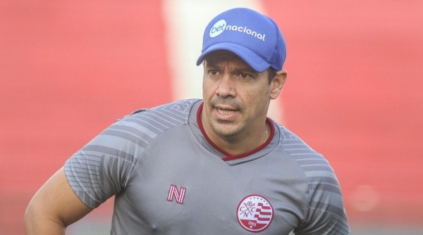 Foto: Tiago Caldas/CNC – Dado Cavalcanti alterou o time para buscar reação