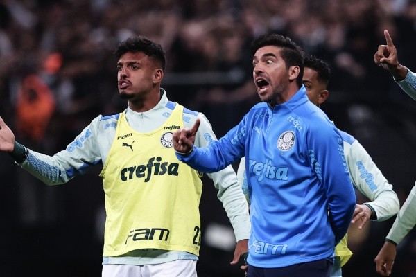 (Foto: Ettore Chiereguini/AGIF) Abel revela culpado pelo empate do Palmeiras contra o Fluminense