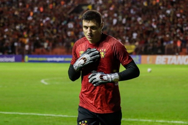 Agif/Rafael Vieira – Denis pode desfalcar o gol do Sport