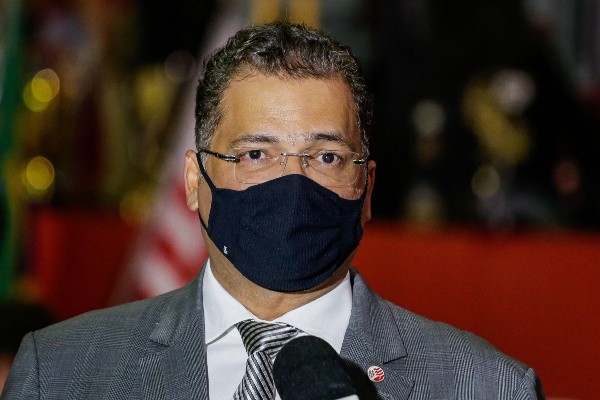 Foto: Rafael Vieira/AGIF | Edno Melo era o presidente do clube e da associação no periodo da assinatura do contrato