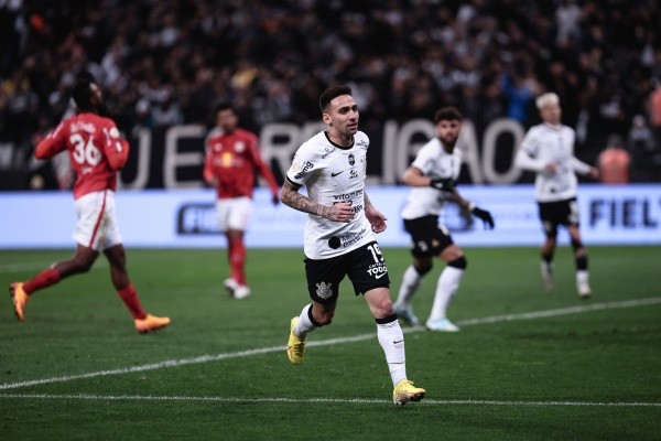 Ettore Chiereguini/AGIF/ Mosquito comemorando gol na Arena Corinthians. 