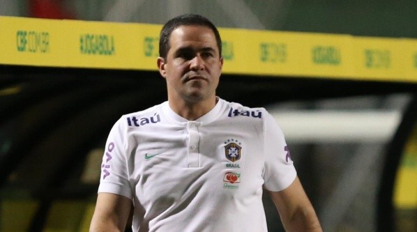 André Jardine é um nome estudado no Vasco (Foto: Marcello Zambrana/AGIF)