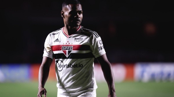 Nikão pode ser o próximo a voltar (Foto: Ettore Chiereguini/AGIF) Nikão pode ser o próximo a voltar (Foto: Ettore Chiereguini/AGIF)