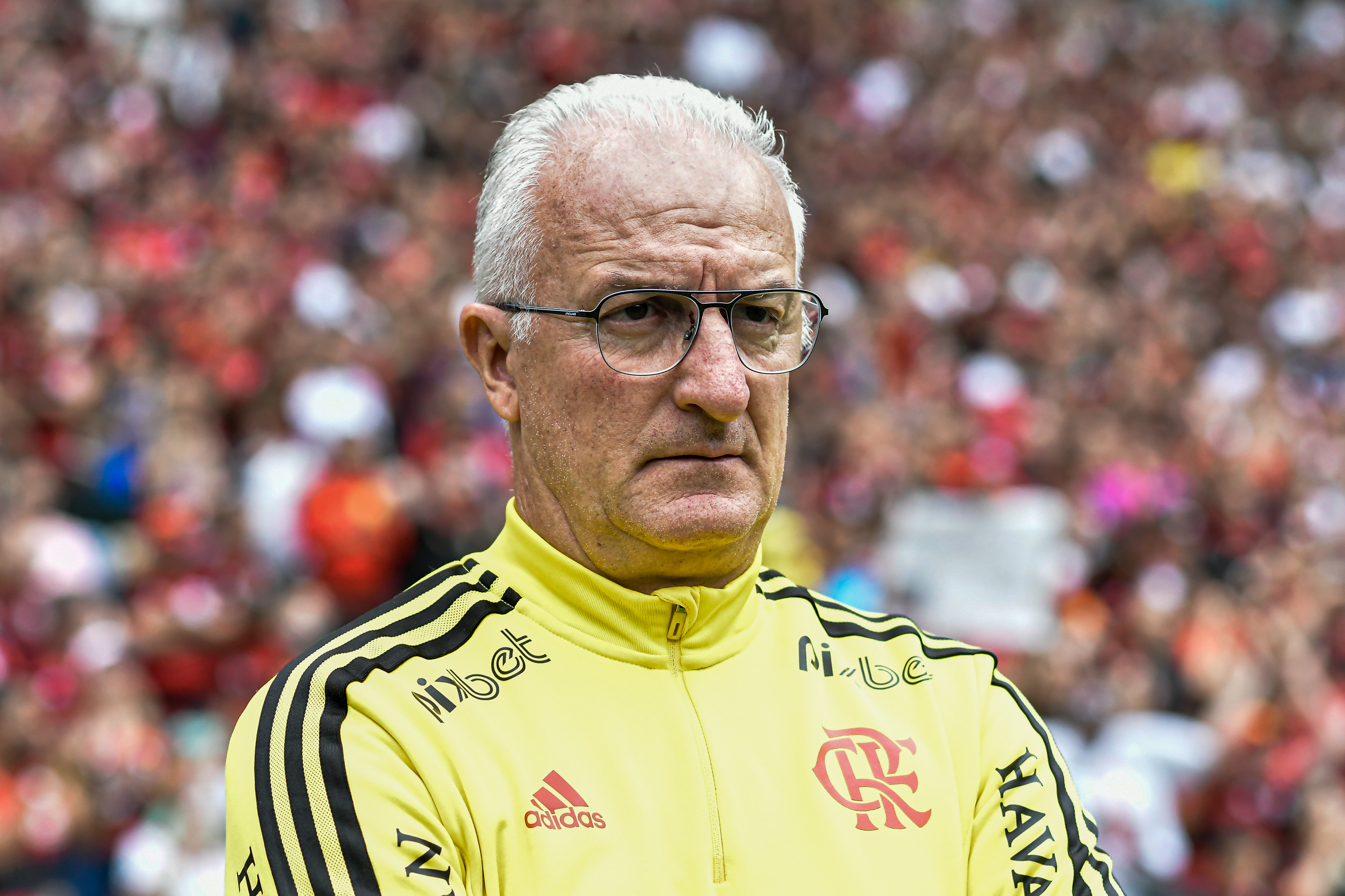 Foto: Thiago Ribeiro/AGIF – Dorival afirmou que não vai mudar planejamento do Flamengo para o Campeonato Brasileiro