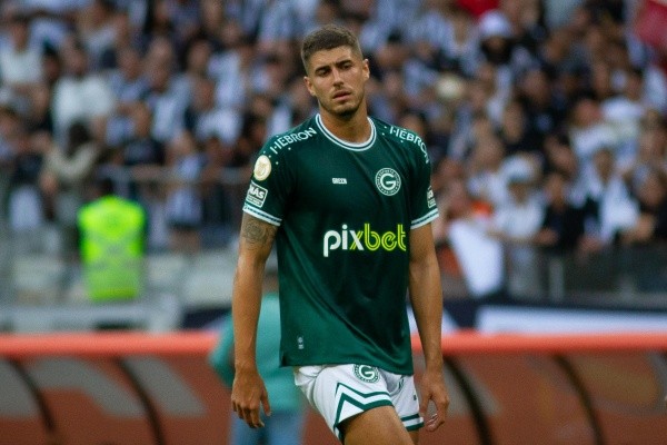 Pedro Raúl é artilheiro do Brasileirão (Foto: Fernando Moreno/AGIF)
